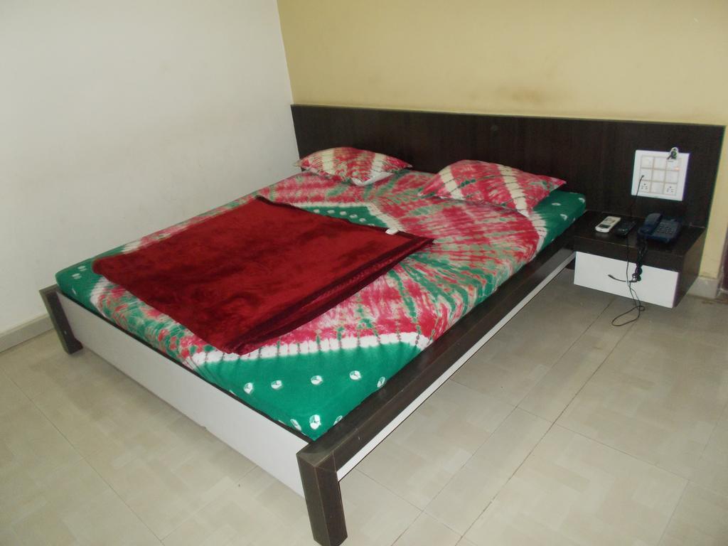 Hotel Rudraksh Virani 外观 照片